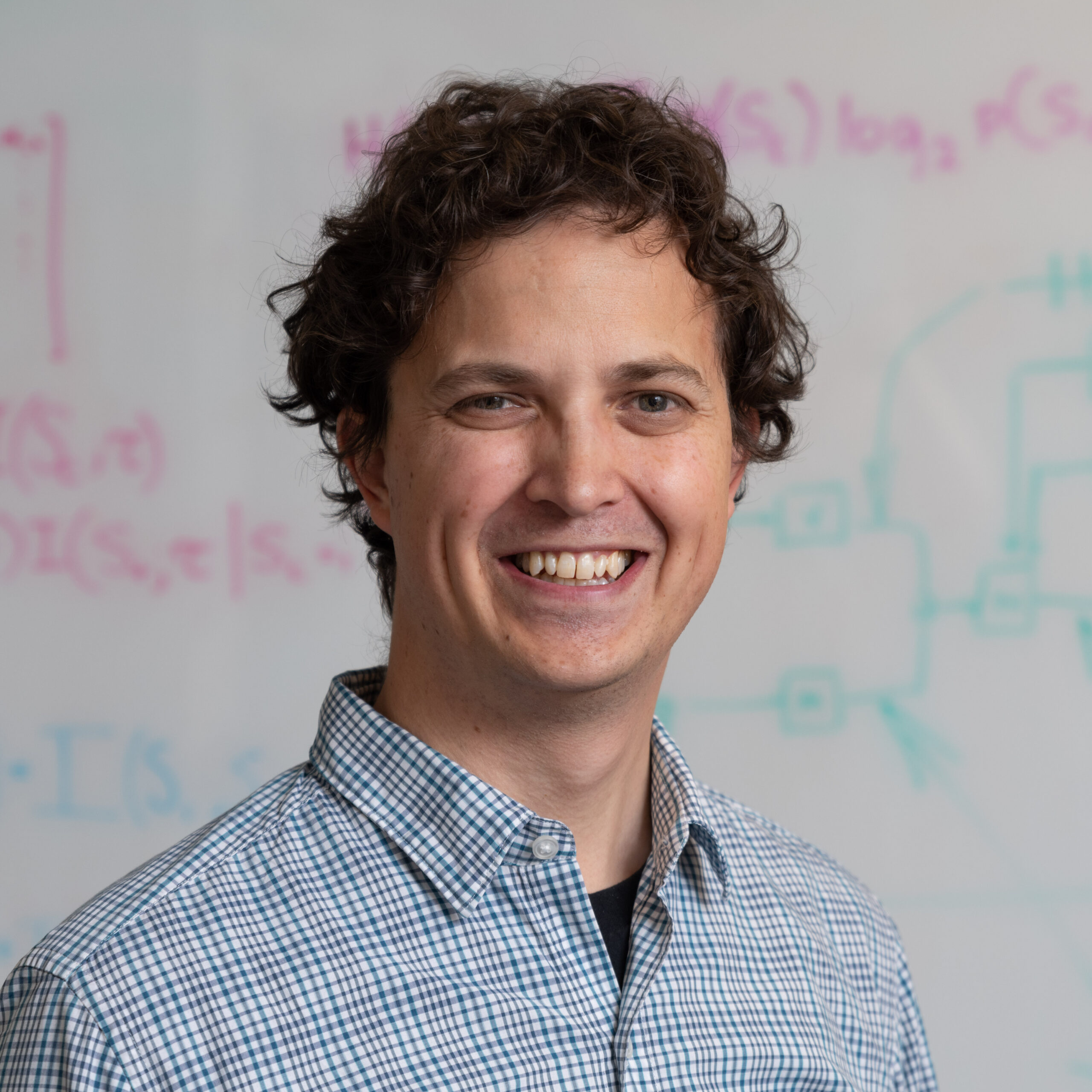 Prof Simon Sponberg Headshot